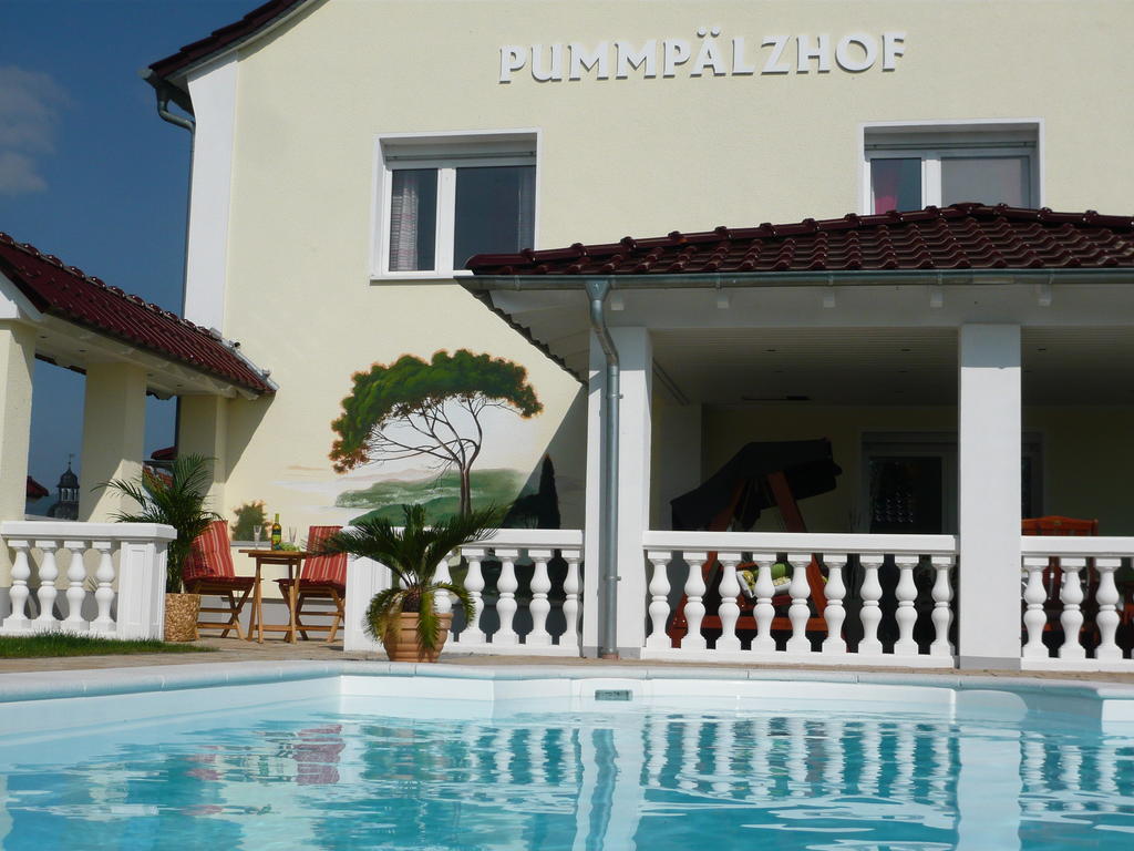 Апартаменты Pummpaelzhof Бад-Зальцунген Номер фото
